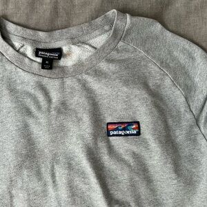 Patagonia men’s crewneck